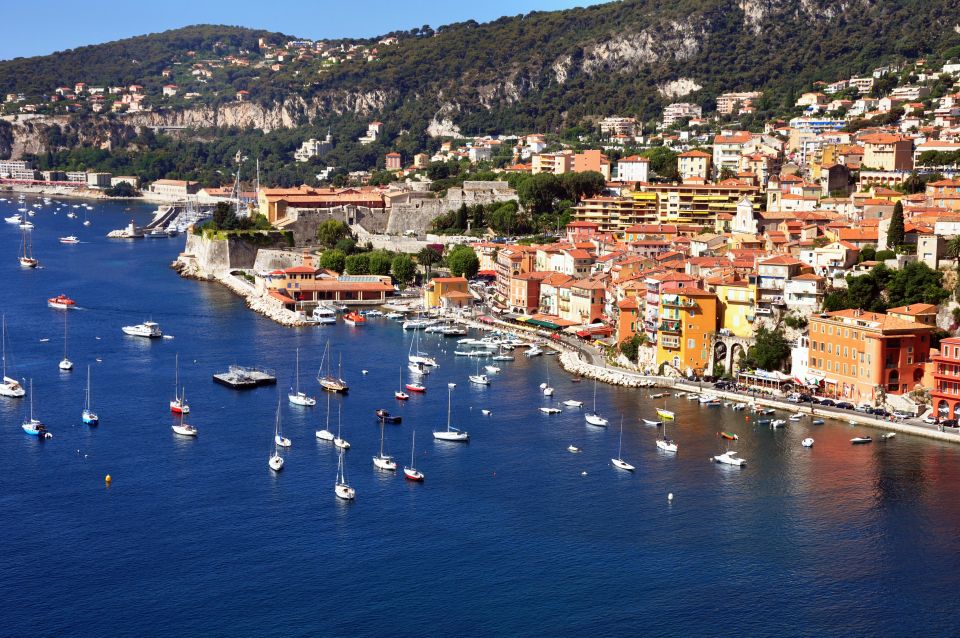 Beautiful Houses of the French Riviera Private Tour - Villefranche Bay and Its Dark Street: Time for the Views