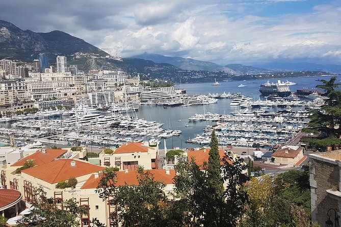 CANNES Shore Excursion: French Riviera Highlights with your Guide - Old Town time with flower and food market energy