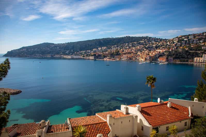 Coastal boat tour from Villefranche-Sur-Mer to Monaco - Saint-Jean-Cap-Ferrat: the famous peninsula view