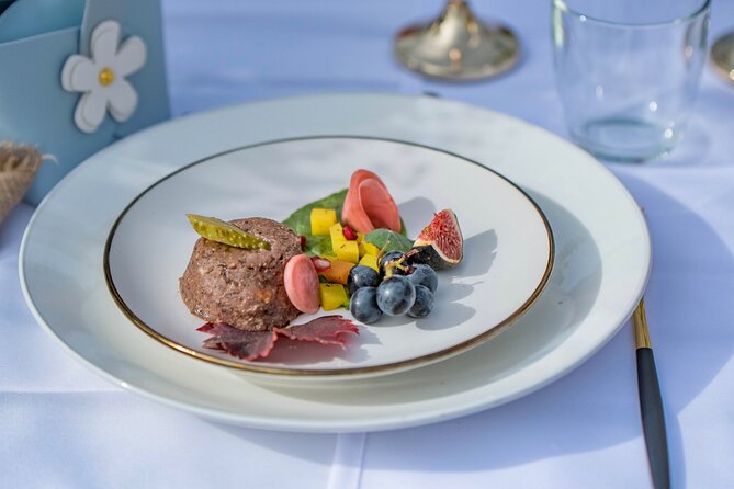 Dinner in the vineyard French Riviera - Professional photography: why it’s more than a nice add-on