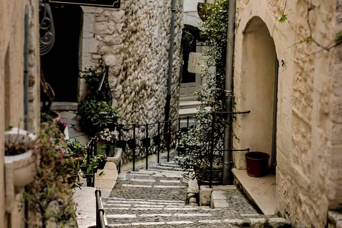 Eze, Saint-Paul-de-Vence & Monaco Private Full-Day Tour - Cathedral Notre-Dame-Immaculee (St. Nicholas): Grace Kelly’s burial site