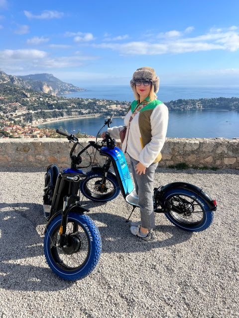French Riviera : Guided Visit on a E-Scooter - Meeting at 2 Rue Lascaris, then finding the big green door