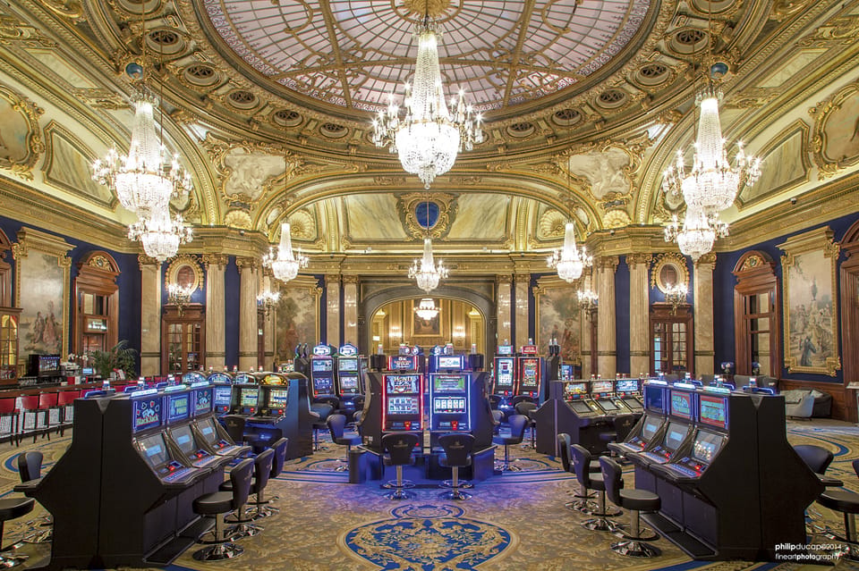 From Nice: Monaco Night Tour - Dinner choice in Monte Carlo: beachside or casino square