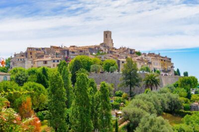 From Nice: Provence and its Medieval Villages Full-Day Tour - Fragonard and the Secrets of Making Perfume