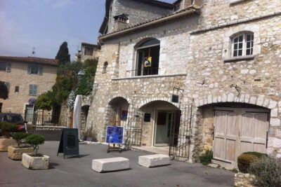 Grasse perfumery Fragonard, Gourdon, Tourettes Sur Loup, Saint Paul De Vence - Tourrettes-sur-Loup: a 17th-century medieval village break