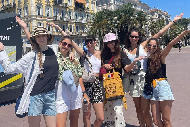 Immersive outdoor escape game in Nice 2h - Following the clue hunt across Nice: walking with purpose