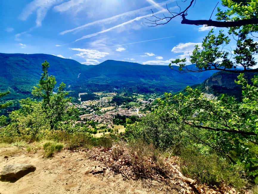 Mountain Train Experience: Hike & Mystic Forest (From Nice) - Lunch in a Local Setting: Simple Food, Real Taste