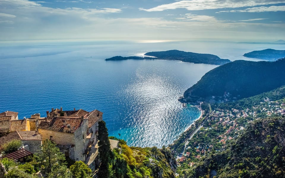 Nice: Private 5-Hour Provence Tour - Monaco old town, palace areas, and the changing of the guard
