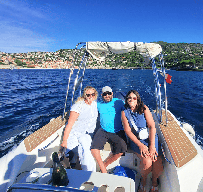 Nice: Visite privé en Bike & Boat 3h Villefranche-Cap ferrat - Cruise onward to Saint-Jean-Cap-Ferrat: long-tail boat ride