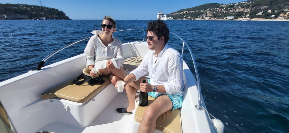 Nice: Visite privé en Bike & Boat 3h Villefranche-Cap ferrat - The #ILoveNICE photo moment (and why it matters)