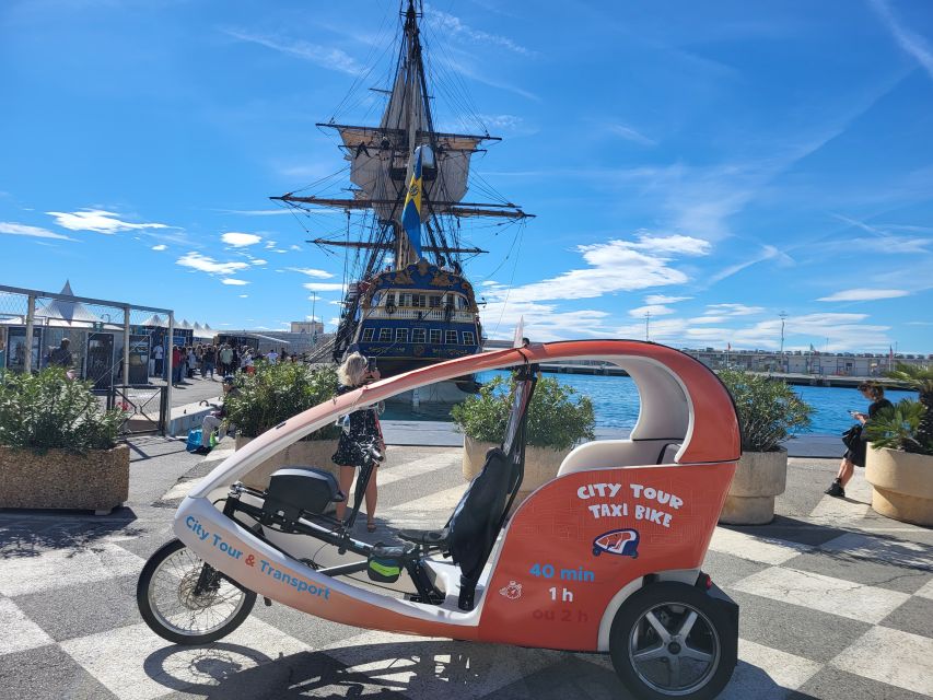 Nice: Visite privé en Bike & Boat 3h Villefranche-Cap ferrat - Cruise to Villefranche-sur-Mer: swimming, snorkeling, and calm-water fun