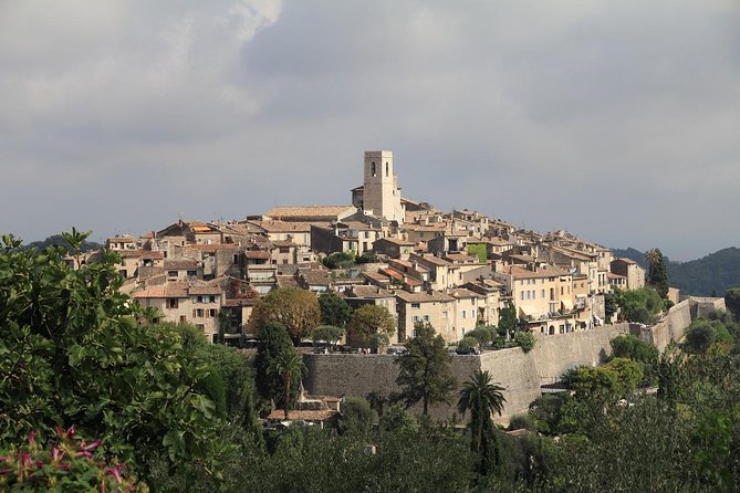 Provence 1/2 day Tour : Saint Paul de Vence, Gourdon, Grasse - Tourettes-sur-Loup: artisan workshops, not a checklist stop