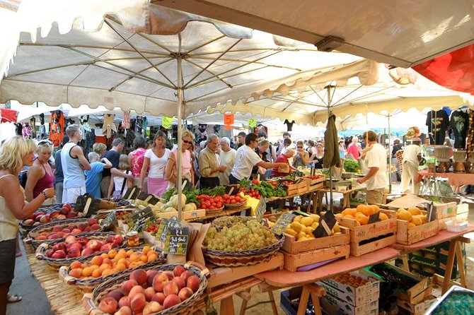 Saint-Tropez and Port Grimaud Full-Day Tour - Port Grimaud and the Little Venice Factor: Pretty Canals, Limited Time