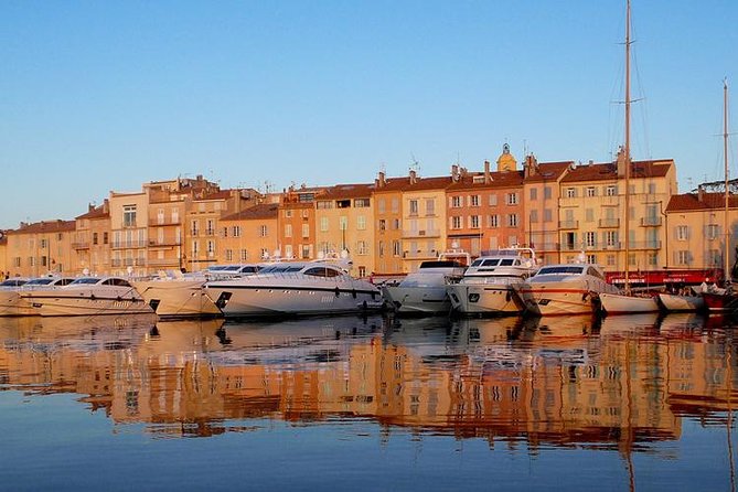 Saint-Tropez and Port Grimaud Full-Day Tour - Massif de l’Esterel Photo Stop and the Return Ride Through Provence