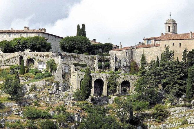 Small Group Full-Day Trip to Medieval French Riviera Villages from Nice - Nice to Cannes: Croisette Boulevard in 30 minutes