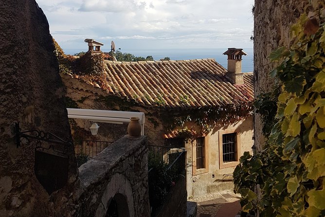 Villefranche Shore Excursion: 6 hrs Private Tour Eze and Monaco - The Flex Factor: When La Turbie Shows Up
